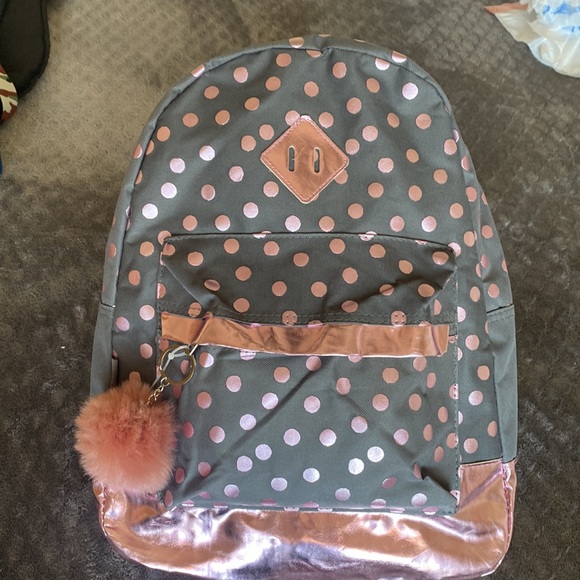 Back Pack - Picture 3 of 9